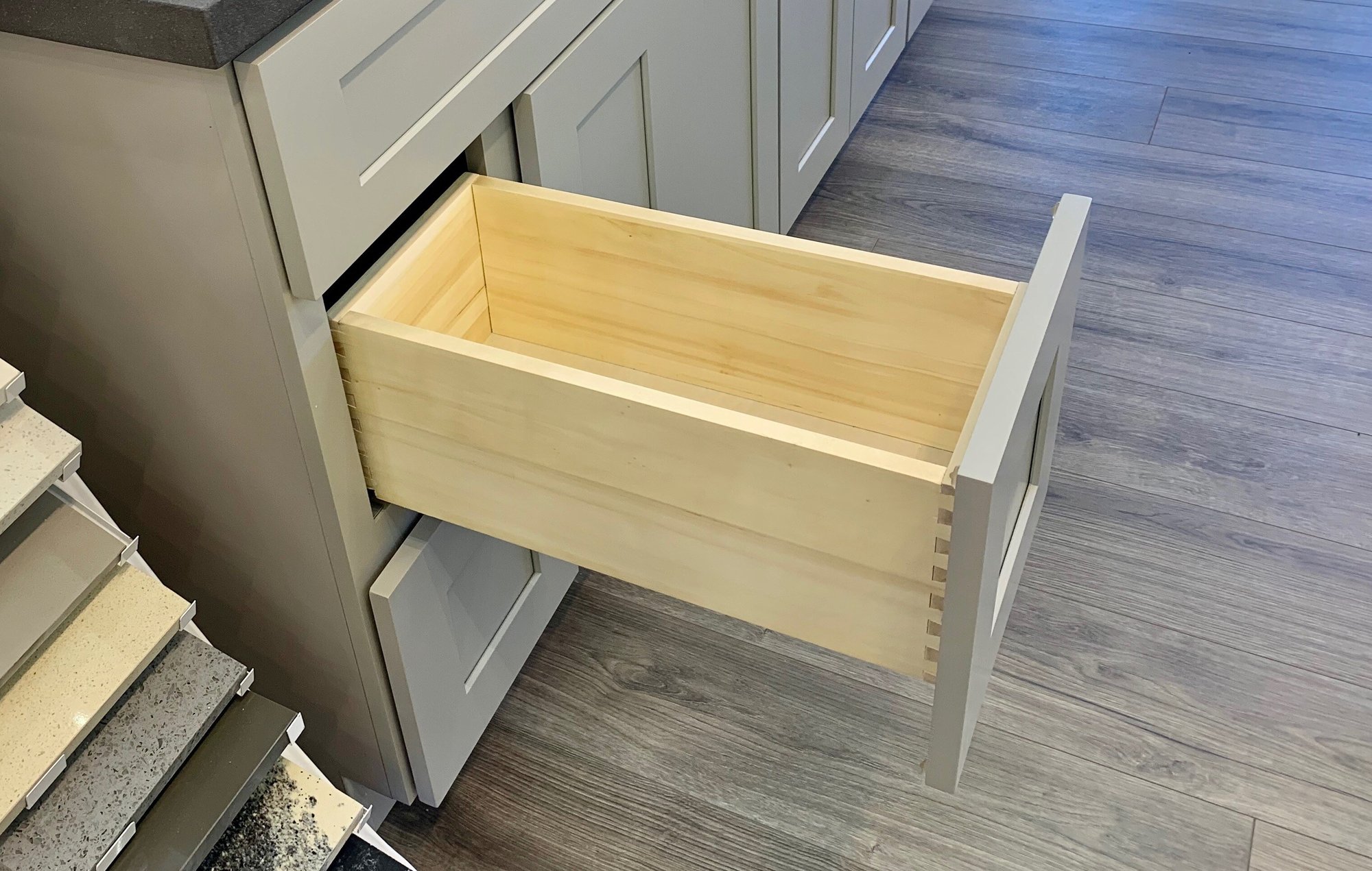 Kitchen Cabinets  (104)