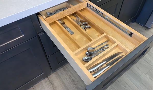 Kitchen Cabinets  (60)